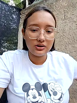 young dairy01 online show from 11/15/25, 12:23