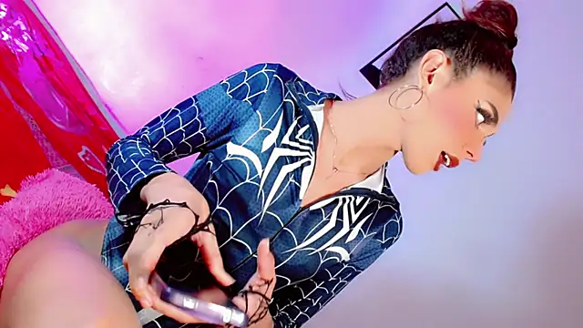 latina dollsex online show from 10/25/25, 06:10