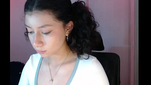 Ivonnybonn online show from 11/12/25, 05:52