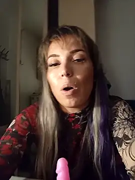 Conny Shellie online show from 10/21/25, 07:36