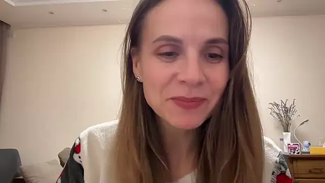 AnnieLove7722 online show from 10/09/25, 09:46