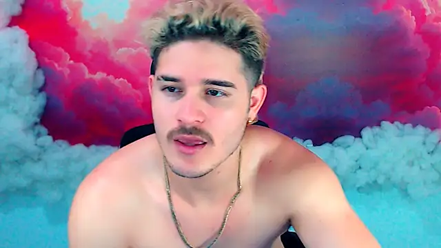 AlexPiersss online show from 10/07/25, 07:11