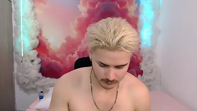 AlexPiersss online show from 10/21/25, 07:25