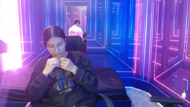 Charly and laura online show from 10/07/25, 07:33