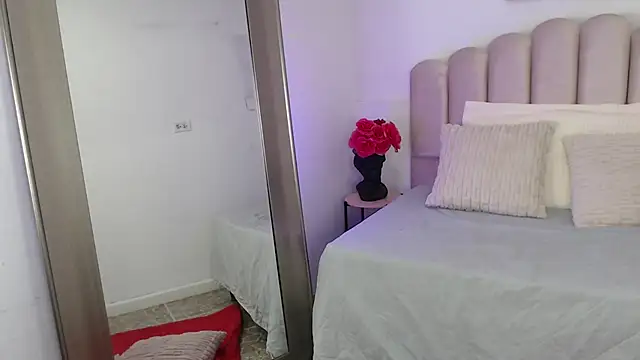 isa bigassx online show from 11/02/25, 05:32