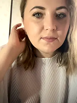 AliseShyness online show from 10/11/25, 07:40