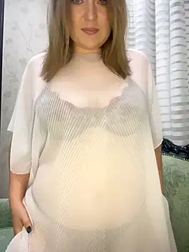 AliseShyness online show from 11/10/25, 09:41