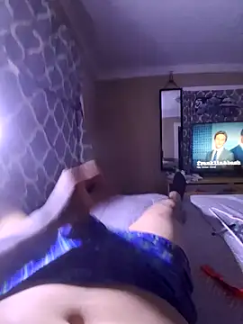 itsJrivera24 online show from 10/08/25, 02:53