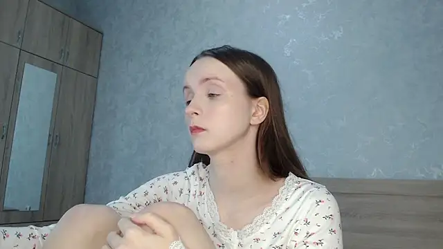 Yourplayfulspark online show from 10/06/25, 08:39