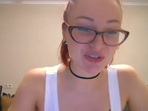 Sweet00Fox online show from 11/11/25, 05:02