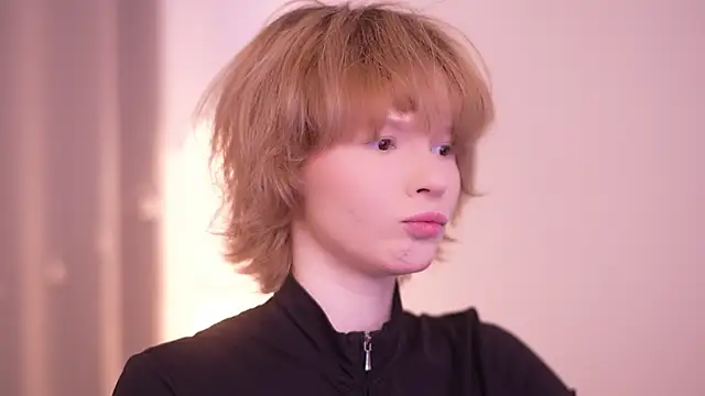 misska   online show from 11/07/25, 07:41