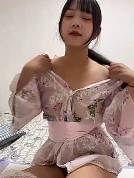 tiantian-26 online show from 11/10/25, 02:43