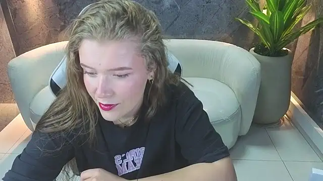 carla tp online show from 10/12/25, 01:10