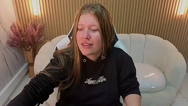 carla tp online show from 11/14/25, 12:48