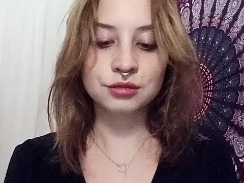 AdalynKiss online show from 10/10/25, 06:07