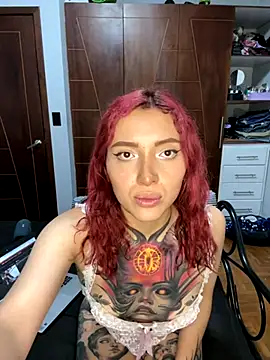 Snapshot of SelenaRouge1 chatting on 11/29/25, 03:42 SelenaRouge1 online show from 11/29/25, 03:42