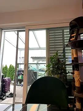 Curvyveri93 online show from 09/28/25, 03:50