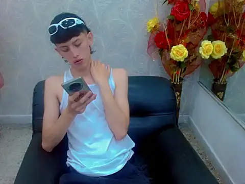 thaigo twink38 online show from 10/09/25, 03:04