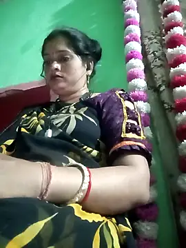 Na shreya online show from 10/18/25, 04:19