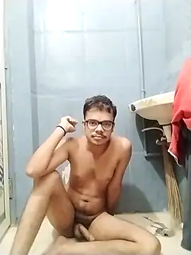 sexybobby13 online show from 10/08/25, 09:07