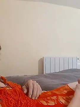 boooo256 online show from 10/12/25, 04:44