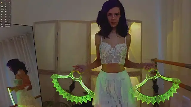 Auralana online show from 11/19/25, 07:19