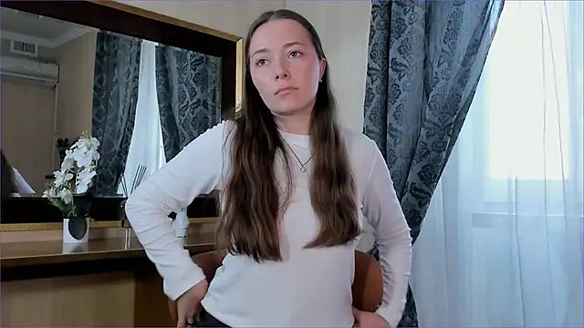 IvyBronsky online show from 10/04/25, 05:49