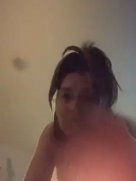 Snapshot of silentasachurchmouse chatting on 11/04/25, 04:22 silentasachurchmouse online show from 11/04/25, 04:22