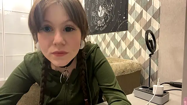 RebelKitsune online show from 10/12/25, 06:29