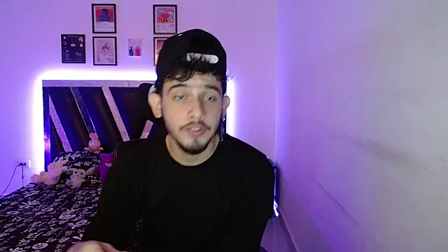 Sebasxxl12 online show from 10/08/25, 01:47