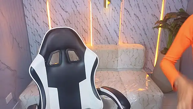 Terry tx online show from 11/12/25, 01:00