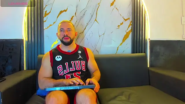 isaac franko online show from 10/15/25, 01:33