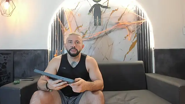 isaac franko online show from 10/27/25, 08:57