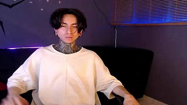 Kuregari xs online show from 10/21/25, 03:51