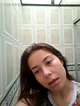 EmmaValencia  online show from 10/29/25, 06:20