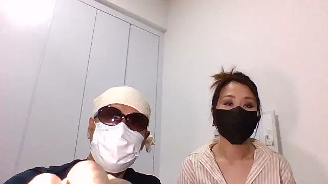 aska1986 online show from 11/10/25, 10:36