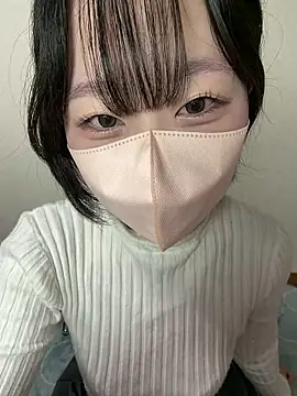 Snapshot of _JINA_tan chatting on 11/07/25, 11:10 JINA tan online show from 11/07/25, 11:10