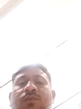 SlipperyRebound0 online show from 11/03/25, 05:14