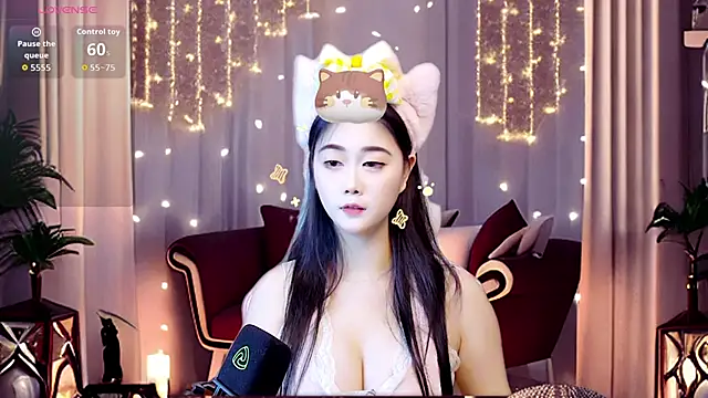Snapshot of wanwan6377 chatting on 10/01/25, 04:13 wanwan6377 online show from 10/01/25, 04:13