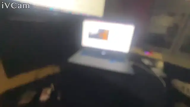 Snapshot of XxvanxX chatting on 11/16/25, 02:50 XxvanxX online show from 11/16/25, 02:50