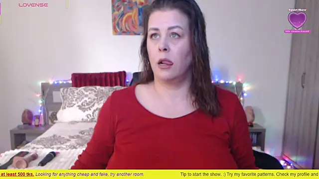 1Felicity1 online show from 11/18/25, 07:13