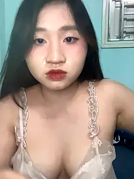 Snapshot of Sexy_dancing_girl chatting on 10/12/25, 04:50 Sexy dancing girl online show from 10/12/25, 04:50