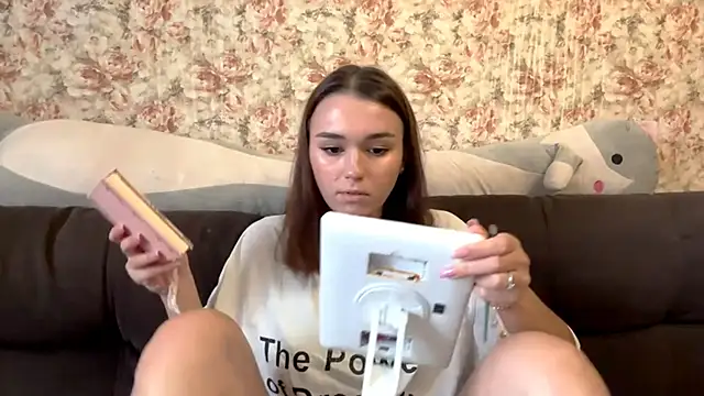 JaneFosterxx online show from 10/26/25, 11:05