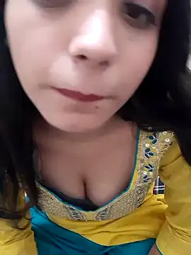 Snapshot of Charu_Crazy chatting on 10/19/25, 10:05 Charu Crazy online show from 10/19/25, 10:05