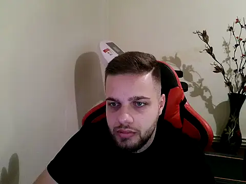 Snapshot of KingAdonisss chatting on 10/09/25, 02:04 KingAdonisss online show from 10/09/25, 02:04