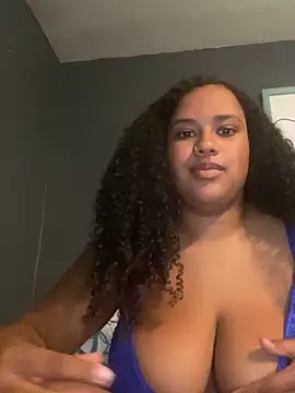 Snapshot of nicolette356 chatting on 10/16/25, 11:50 nicolette356 online show from 10/16/25, 11:50