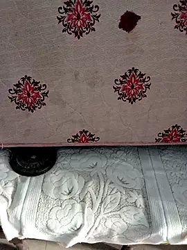 your crush 2 online show from 10/04/25, 10:24