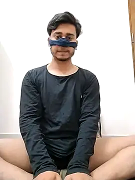 Aman4321ammu online show from 10/26/25, 08:04