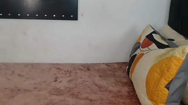 Black-RoseX online show from 10/24/25, 03:30