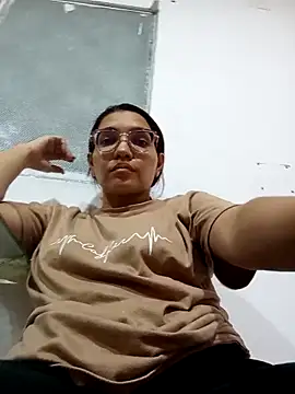 Naughty anyeli online show from 11/12/25, 12:11